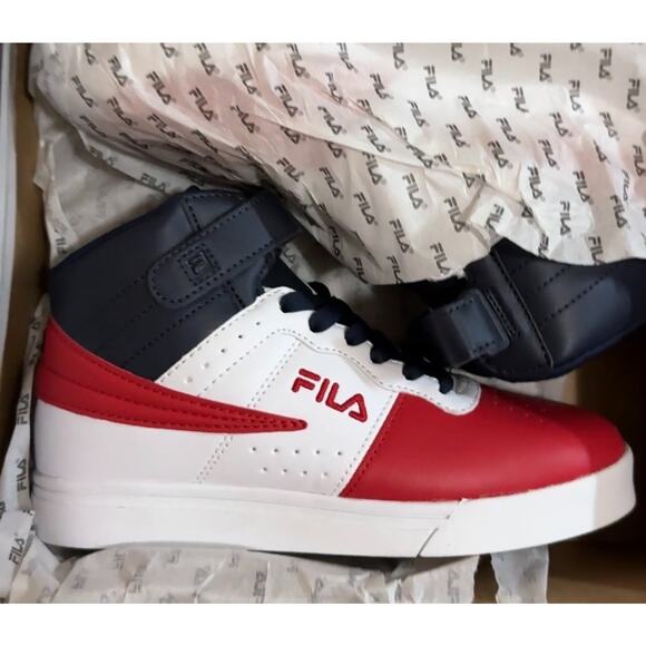 Fila Vulc 13 Mid Plus sneakers. NEW in box Kids Size 2.5 Priced below MSRP!!! - Picture 4 of 4